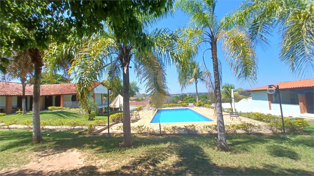 Casa à venda com 3 quartos, sendo 1 suíte, no condomínio Santa Inês, Itu - SP