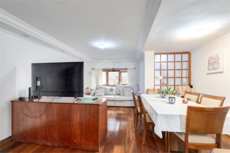 Casa de Vila à venda com 2 quartos, sendo 1 suíte, em Jardim Hípico, São Paulo, SP