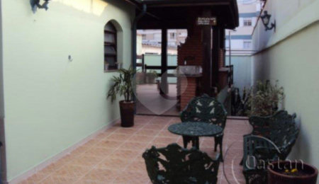 Sobrado à venda com 5 quartos, sendo 3 suítes,  em Mooca, São Paulo, SP