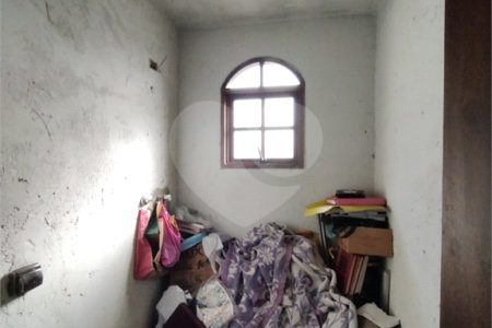 Casa à venda com 4 quartos em Chora Menino, São Paulo, SP