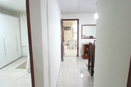 Casa à venda com 3 quartos, sendo 1 suíte, em Vila Rica, São Paulo, SP