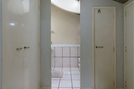 Casa à venda com 4 quartos, sendo 3 suítes, em Jardim Panorama, São Paulo, SP