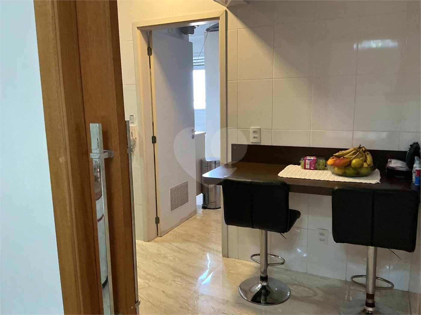 Apartamento à venda com 4 quartos, sendo 1 suíte, em Tremembé, São Paulo, SP
