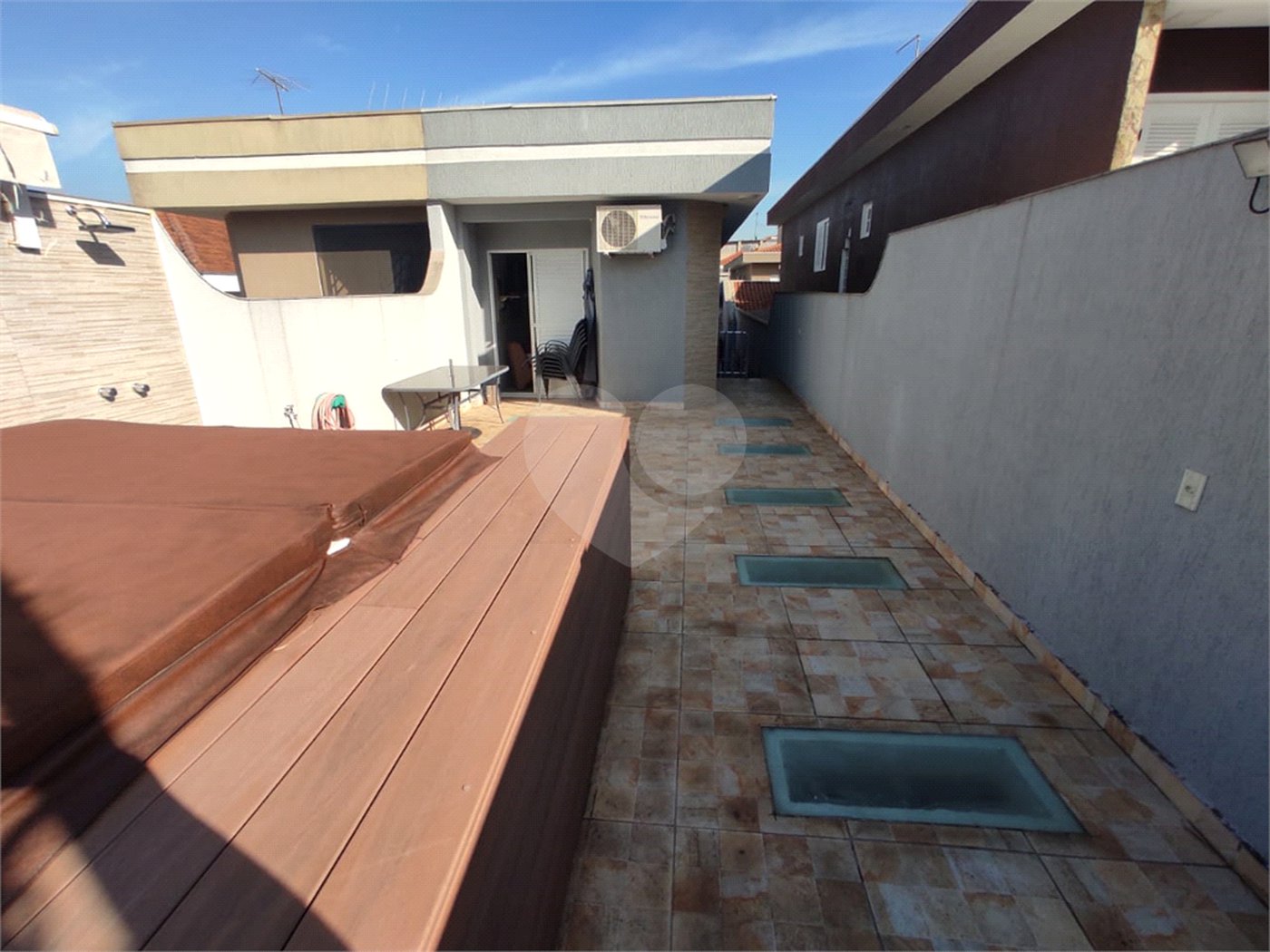 Sobrado à venda com 3 quartos, sendo 1 suíte, em Vila Ema, São Paulo, SP