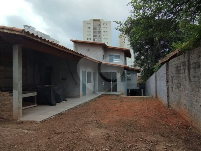 Sobrado à venda com 3 suítes em Tremembé, São Paulo, SP