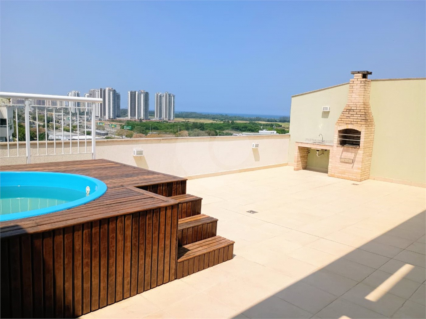 Cobertura à venda com 3 quartos, sendo 1 suíte, em Barra da Tijuca, Rio de Janeiro, RJ