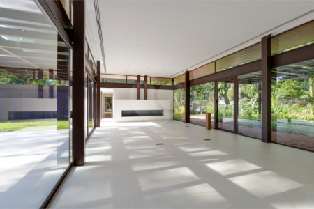 Casa à venda com 5 suítes no condomínio Chácara Flora, São Paulo - SP