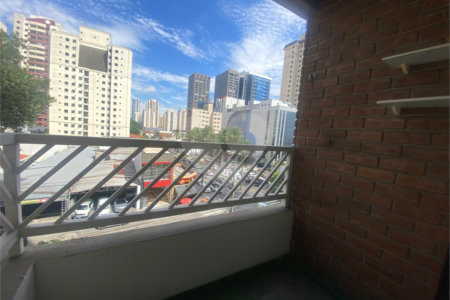 Apartamento à venda com 3 quartos, sendo 1 suíte, em Tatuapé, São Paulo, SP