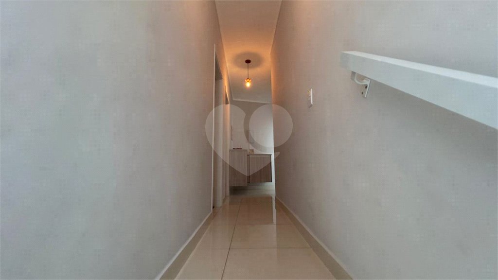 Casa à venda com 3 quartos, sendo 1 suíte,  no condomínio Jardim das Flores, Sorocaba - SP