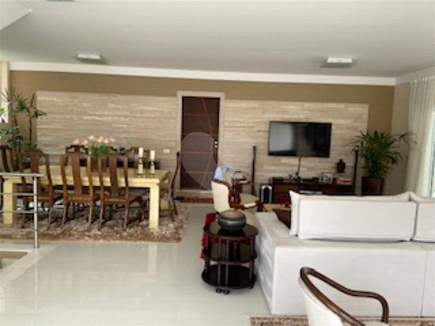 Casa à venda com 4 suítes no condomínio Parque Imperial da Cantareira, Mairiporã - SP