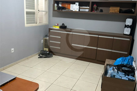 Casa Térrea à venda com 3 quartos, sendo 1 suíte, em Jardim Ouro Branco, Ribeirão Preto, SP