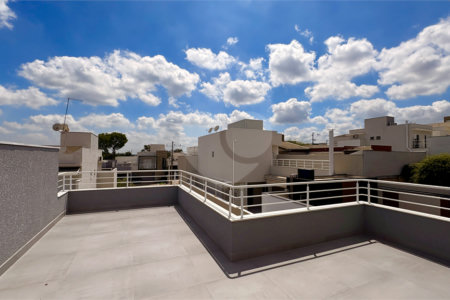 Casa à venda com 4 quartos, sendo 1 suíte,  no condomínio Villagio Milano, Sorocaba - SP