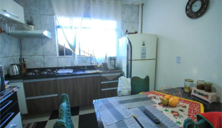 Casa à venda com 4 quartos em Vila Regente Feijó, São Paulo, SP