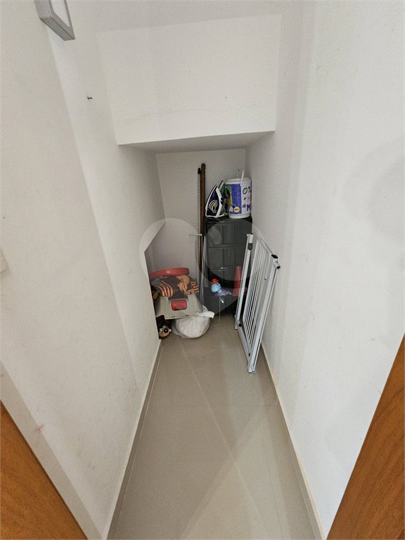 Sobrado à venda com 3 quartos, sendo 1 suíte,  em Vila Nivi, São Paulo, SP