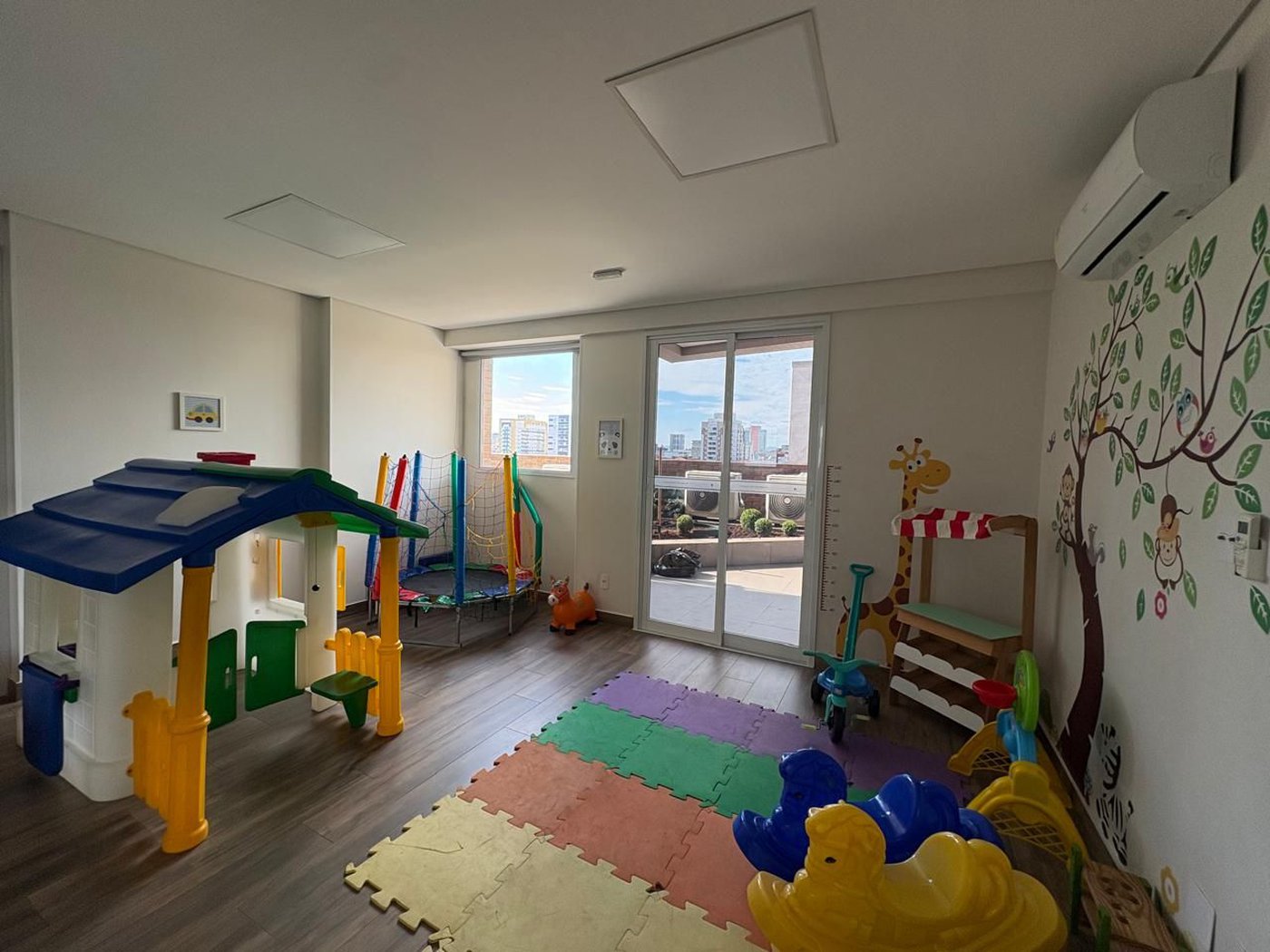 Apartamento com 2 dormitórios à venda, 66 m² por R$ 800.000,00 - Campo Grande - Santos/SP