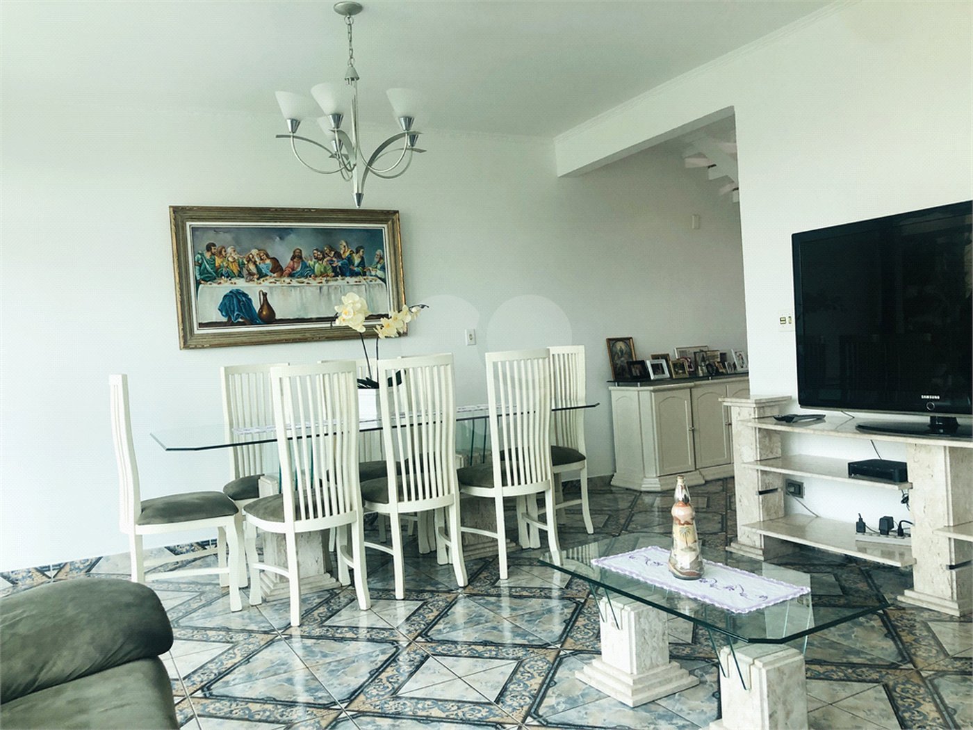 Sobrado à venda com 3 quartos, sendo 1 suíte, em Vila Romero, São Paulo, SP