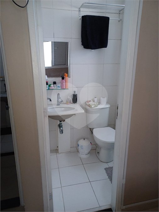 Apartamento à venda com 2 quartos, sendo 1 suíte,  em Jardim Flor da Montanha, Guarulhos, SP