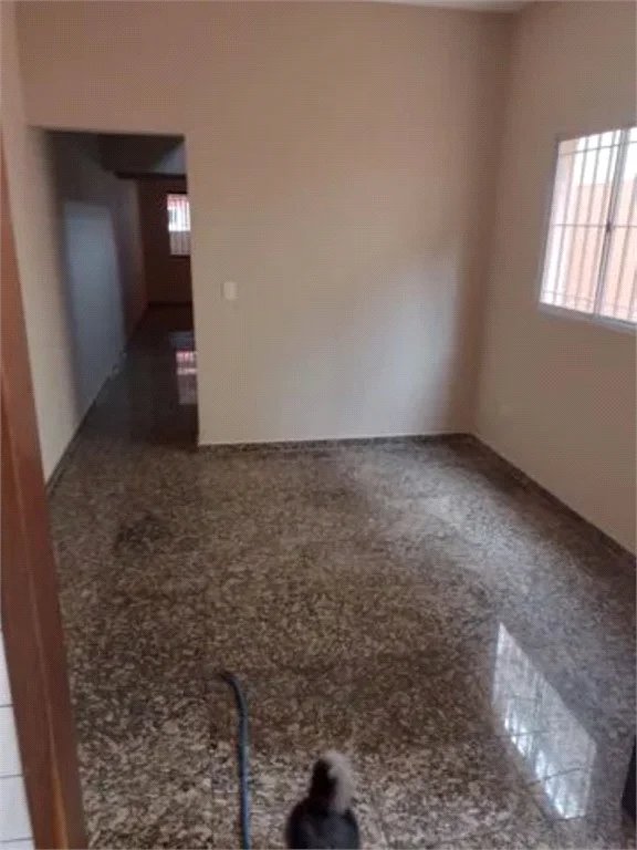 Casa à venda com 4 quartos, sendo 1 suíte, em Parque Fernanda, São Paulo, SP