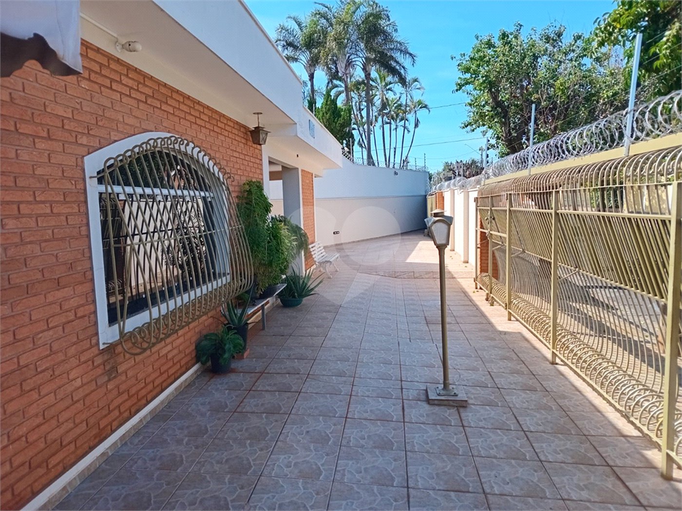 Casa à venda com 3 quartos, sendo 1 suíte, em Vila José Bonifácio, Araraquara, SP