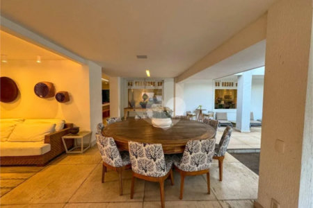 Casa à venda com 5 suítes no condomínio Malibu, Rio de Janeiro - RJ