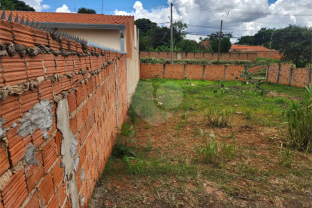 Terreno à venda em Parque Alvorada, Araraquara, SP