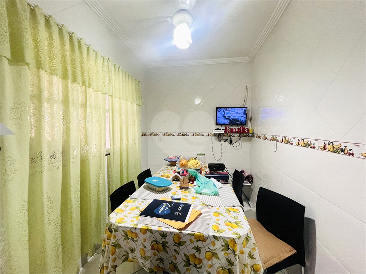 Casa à venda com 3 quartos, sendo 1 suíte, em Campo Grande, Rio de Janeiro, RJ