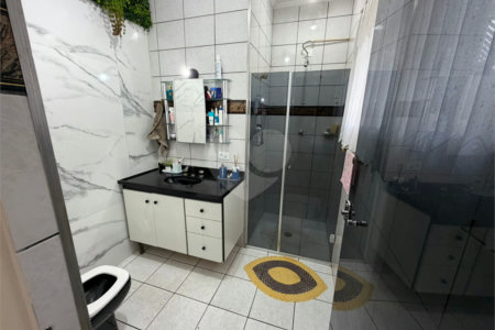 Sobrado à venda com 4 quartos, sendo 2 suítes, em Vila Medeiros, São Paulo, SP