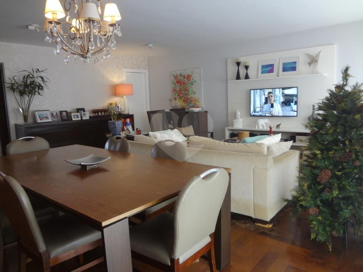Apartamento à venda com 3 suítes em Vila Suzana, São Paulo, SP