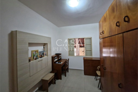 Casa à venda com 2 quartos, sendo 1 suíte,  em Jardim Saira, Sorocaba, SP