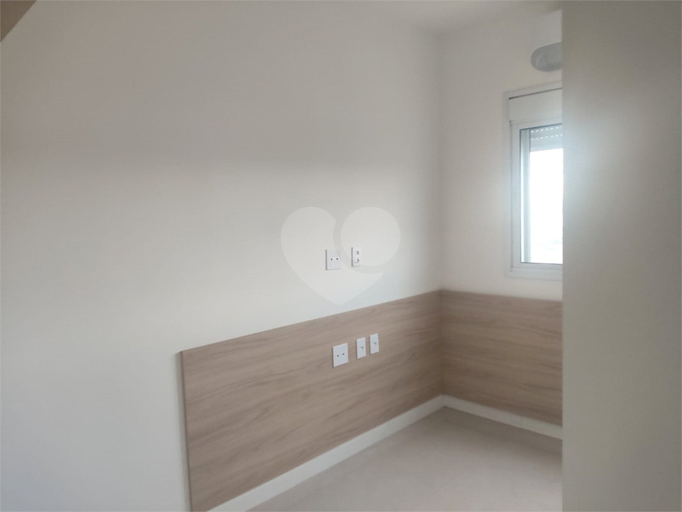 Apartamento à venda com 2 quartos, sendo 1 suíte,  em Vila Nova Mazzei, São Paulo, SP