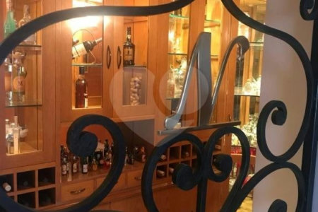 Apartamento à venda com 5 quartos, sendo 3 suítes, em Vila Gomes Cardim, São Paulo, SP