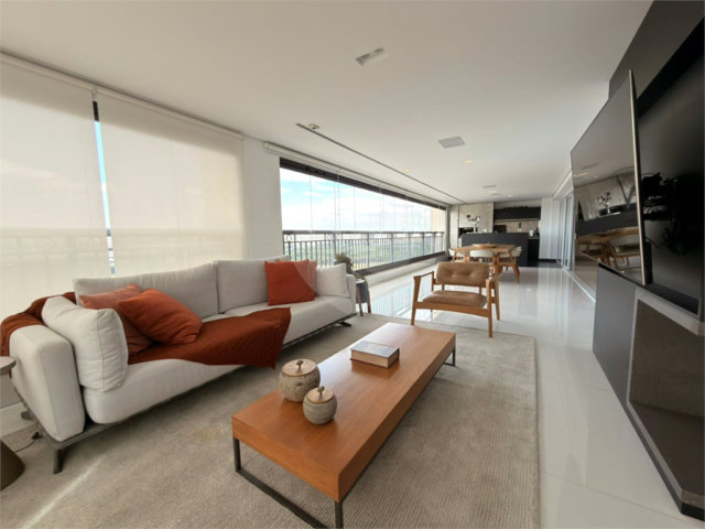 Apartamento à venda com 4 suítes em Santana, São Paulo, SP