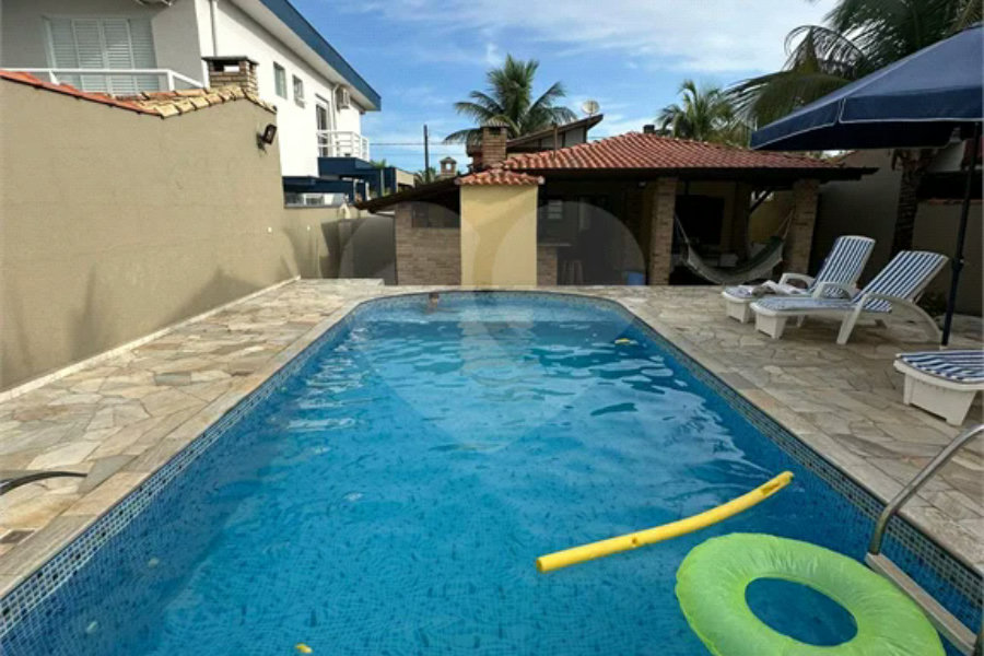 Casa à venda com 3 quartos, sendo 1 suíte,  em Morada da Praia, Bertioga, SP