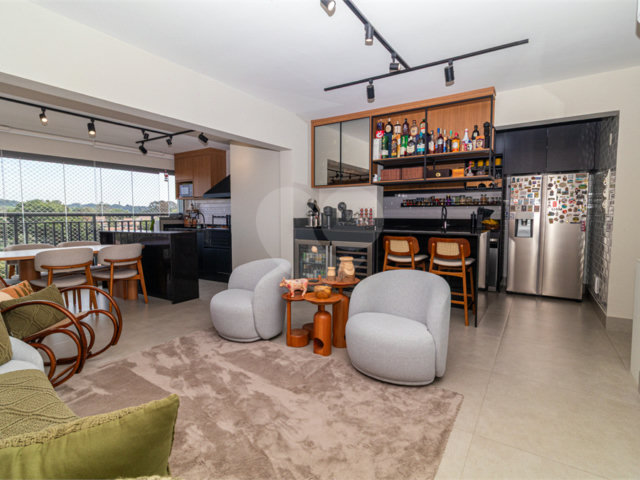 Apartamento à venda com 3 suítes em Jardim Prudência, São Paulo, SP