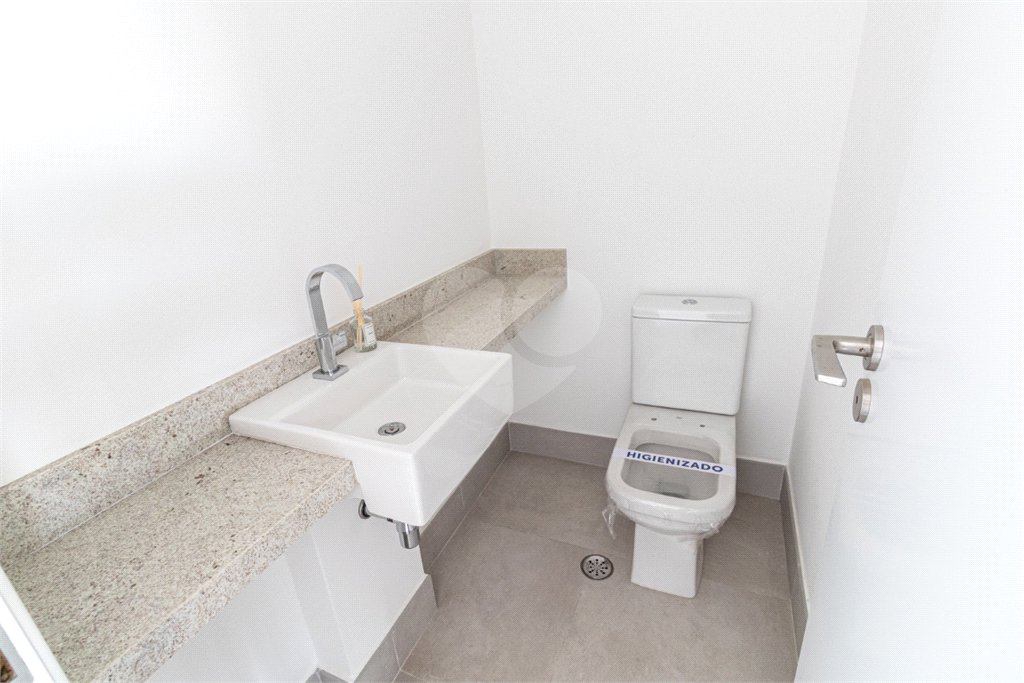 Apartamento à venda com 2 suítes em Jardim Morumbi, São Paulo, SP