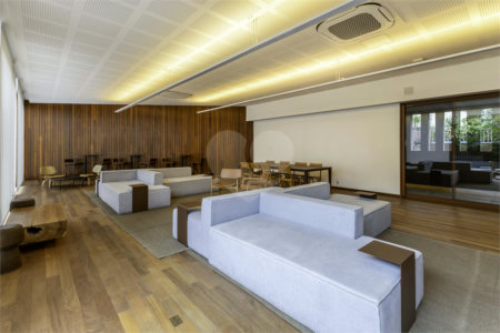 Apartamento à venda com 3 suítes em Jardim das Bandeiras, São Paulo, SP
