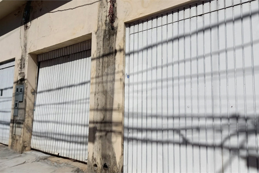 Terreno à venda com 8 quartos, sendo 2 suítes, em Santana, São Paulo, SP