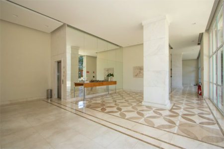 Apartamento à venda com 4 quartos, sendo 3 suítes,  em Vila Romana, São Paulo, SP