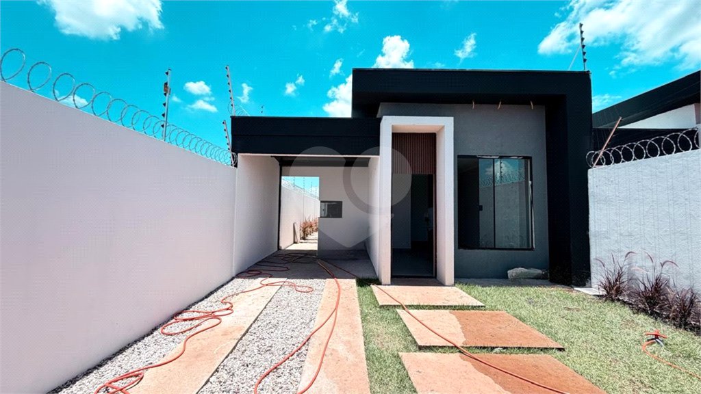 Casa à venda com 2 quartos, sendo 1 suíte,  em Portal das Araras, Três Lagoas, MS