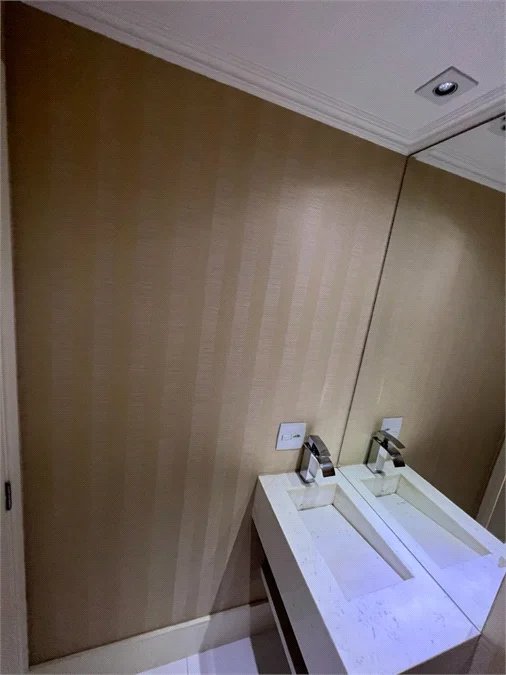 Apartamento à venda com 3 suítes em Vila Andrade, São Paulo, SP