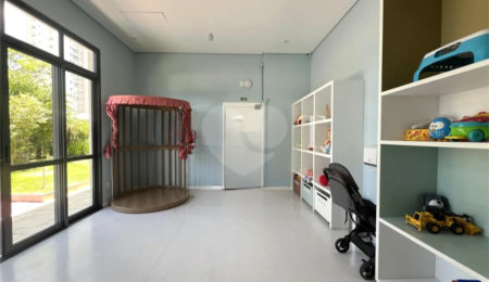 Apartamento à venda com 2 suítes em Vila Romana, São Paulo, SP