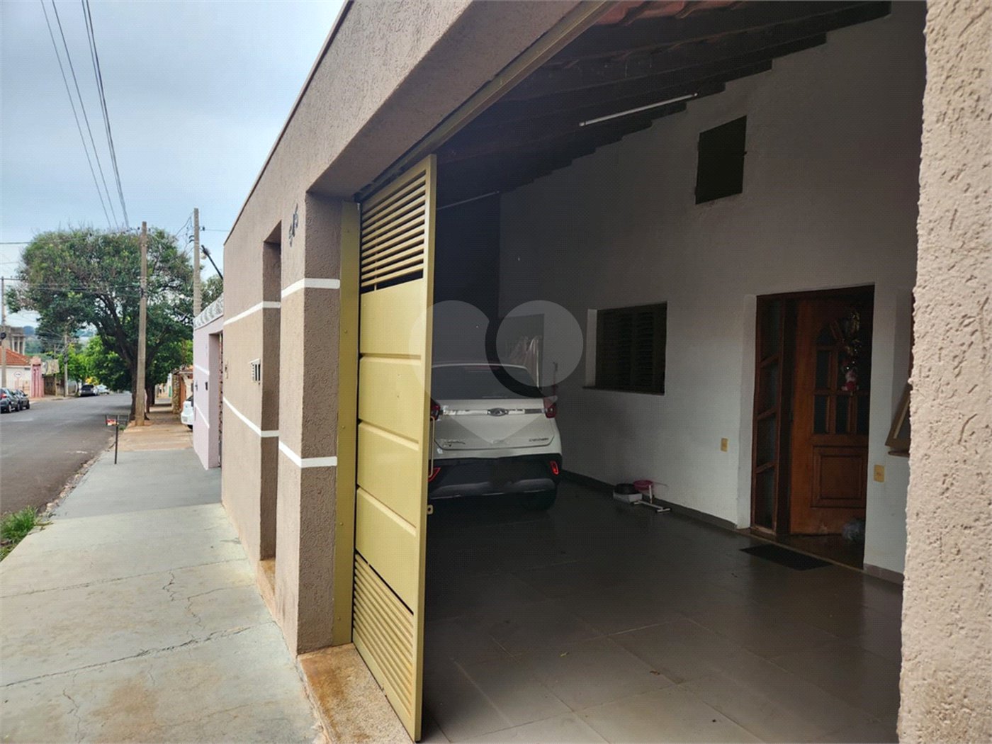 Casa à venda com 5 quartos, sendo 4 suítes, em Jardim do Carmo, Araraquara, SP