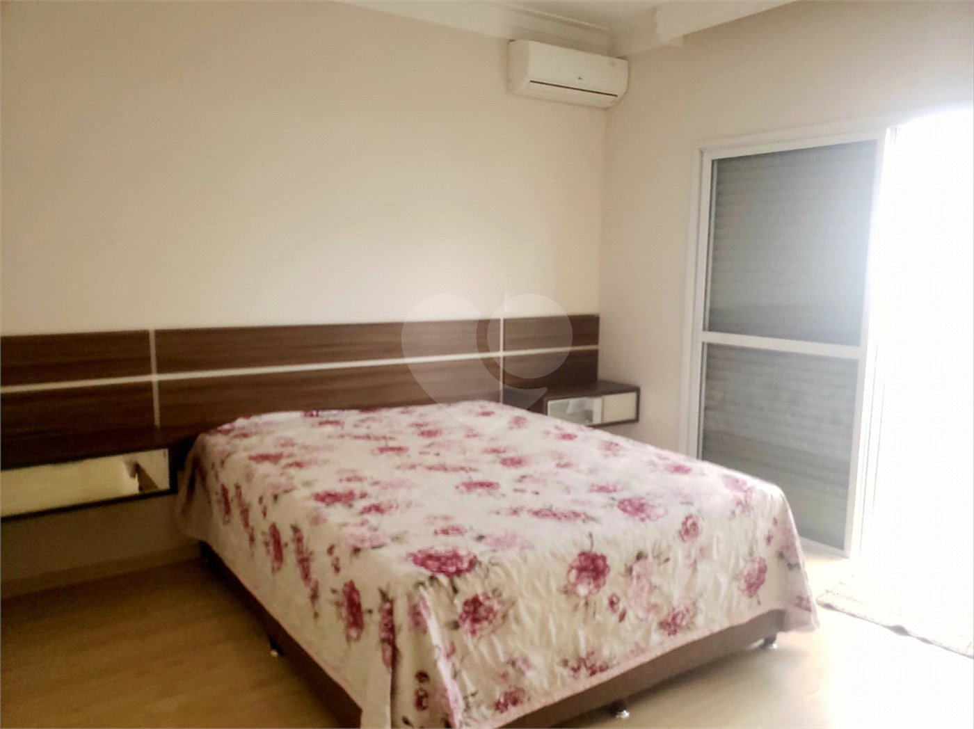 Casa à venda com 3 quartos, sendo 1 suíte, no condomínio Horizontes de Sorocaba, Sorocaba - SP