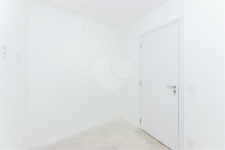 Apartamento à venda com 3 quartos, sendo 1 suíte, em Santo Amaro, São Paulo, SP