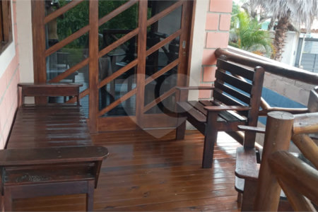 Chácara à venda com 3 quartos, sendo 2 suítes,  em Monterrey, Louveira, SP