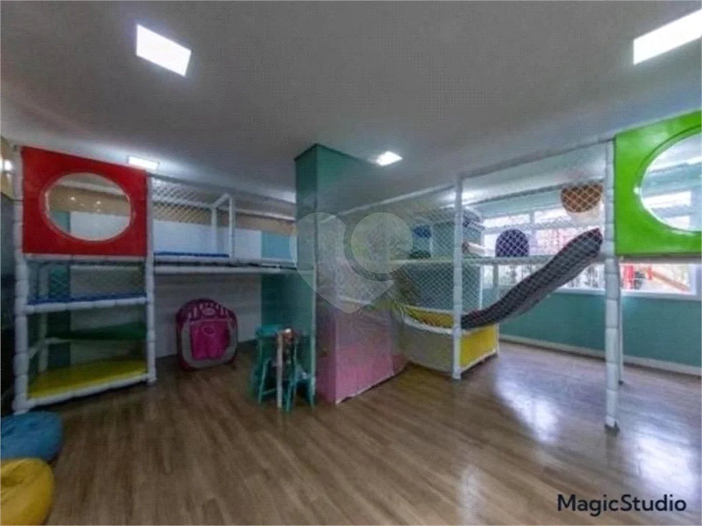 Apartamento com 68m², 2 dormitórios, 1 suíte, 1 vaga, à venda na Vila Ema.