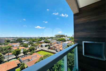 Apartamento com 2 dormitórios, sendo 1 suíte
