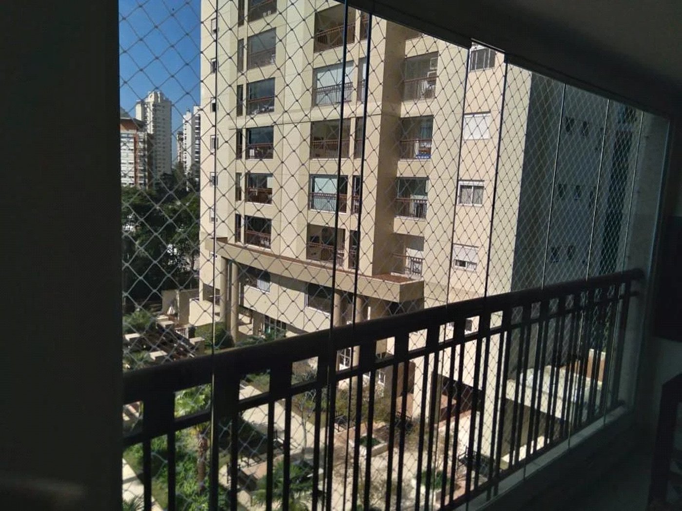 Apartamento à venda com 3 quartos, sendo 2 suítes, em Paraíso do Morumbi, São Paulo, SP