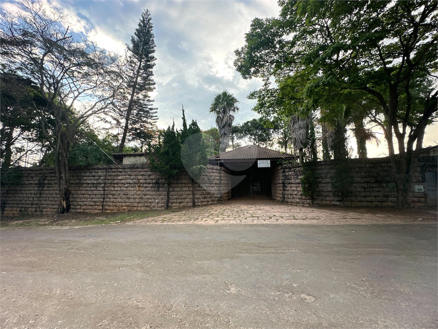 Casa à venda com 14 quartos, sendo 10 suítes, em Observatório, Vinhedo, SP