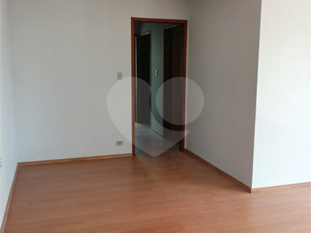 Apartamento para alugar com 3 quartos, sendo 1 suíte,  em Santana, São Paulo, SP